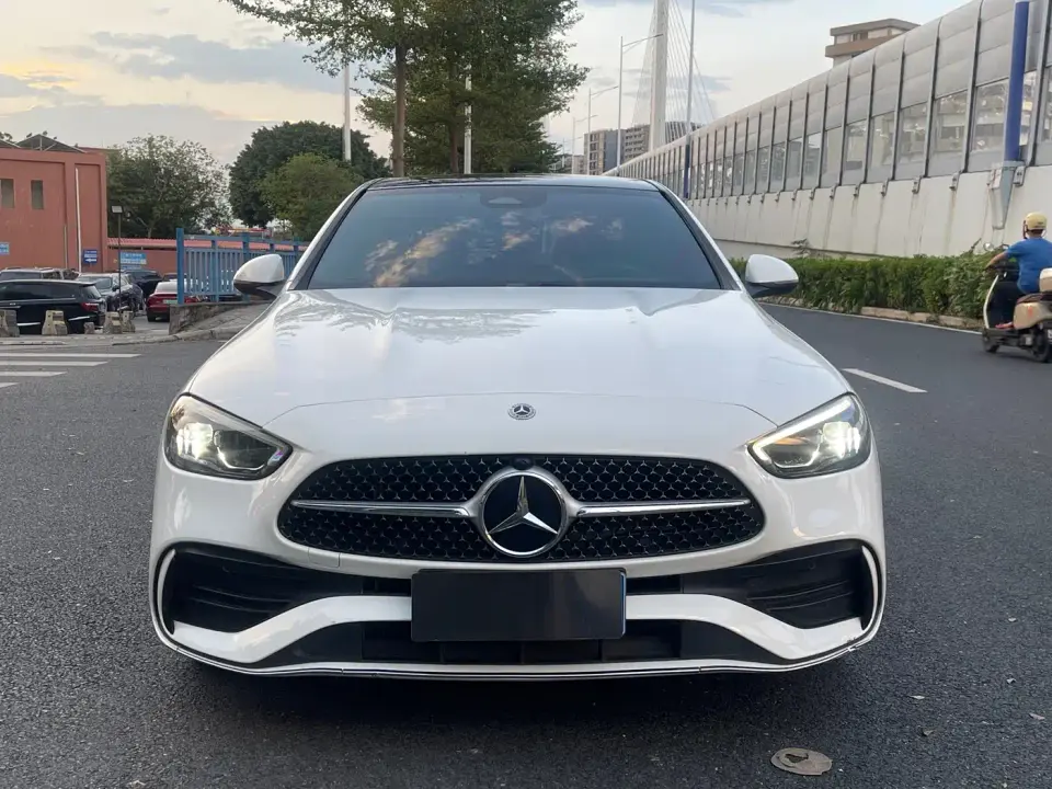 Mercedes-Benz C-Class Facelift C 260 L Sport Edition 2023