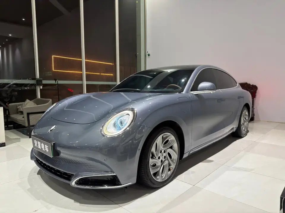 ORA Lightning Cat 555km Premium Edition 2023