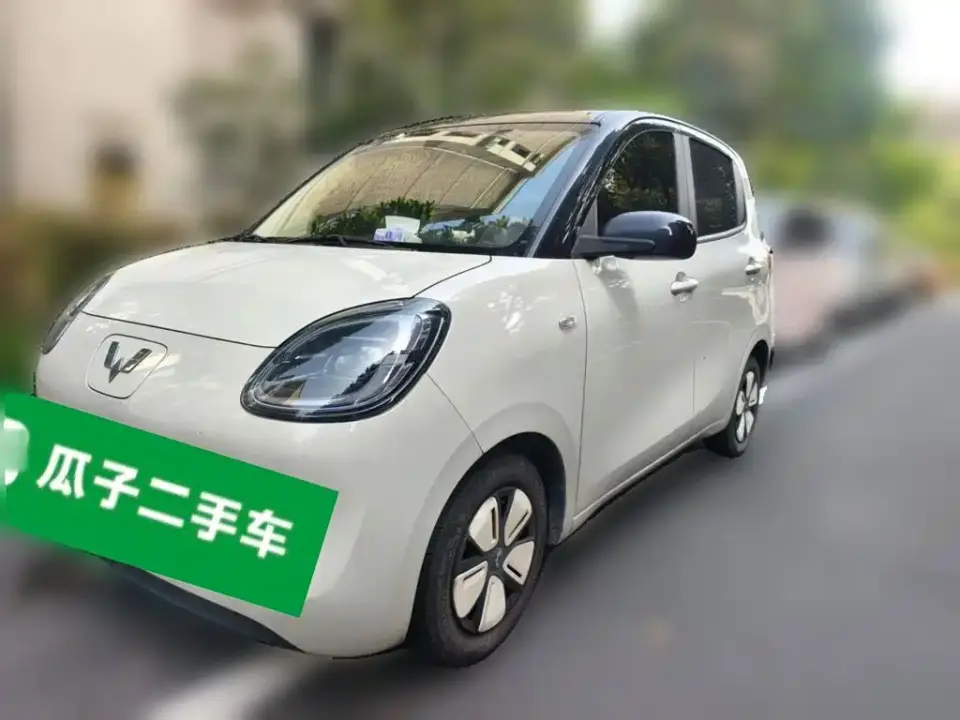 Wuling Motors Hongguang MINIEV 4-Door Premium+ Edition 2025