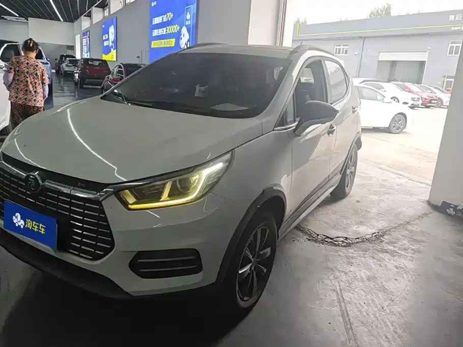 BYD Yuan New Energy EV360 Smart Connected Premium Type 2019