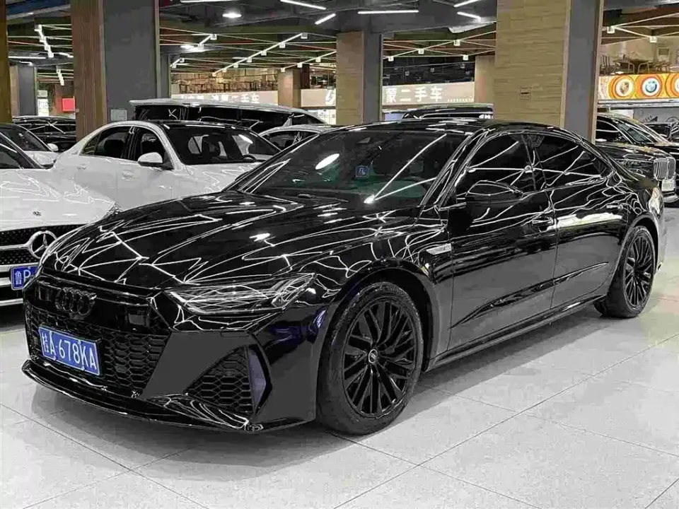 Audi A7L 45 TFSI S-line Dream Builder Edition 2023