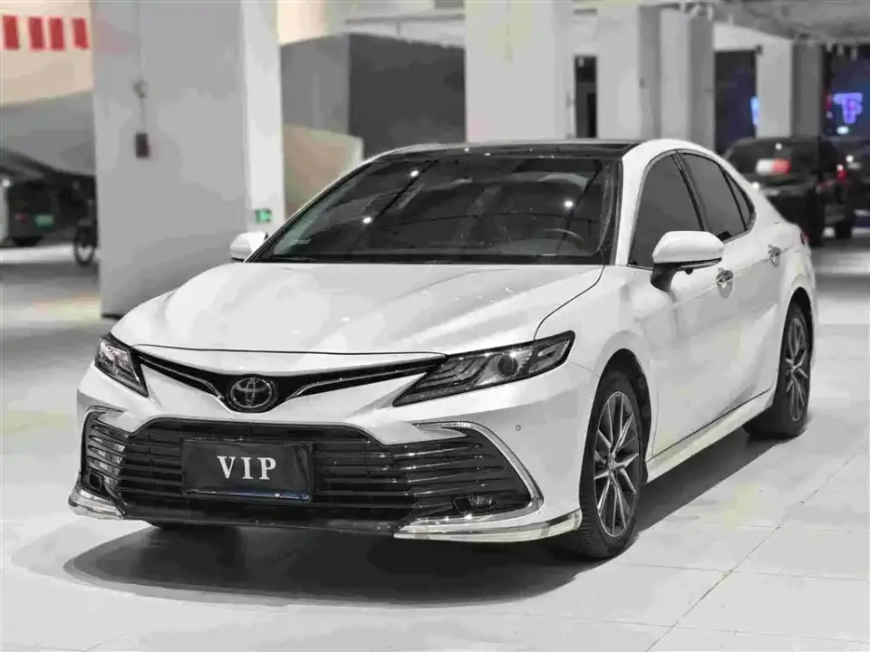 Toyota Camry 2.5G Luxury Edition 2022