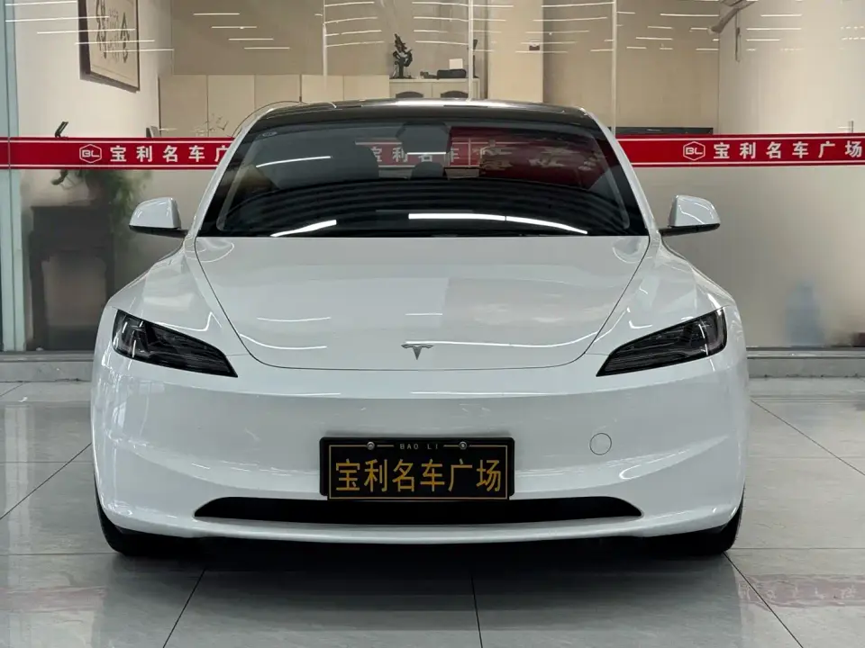 Tesla Model 3 Rear-Wheel Drive 2024