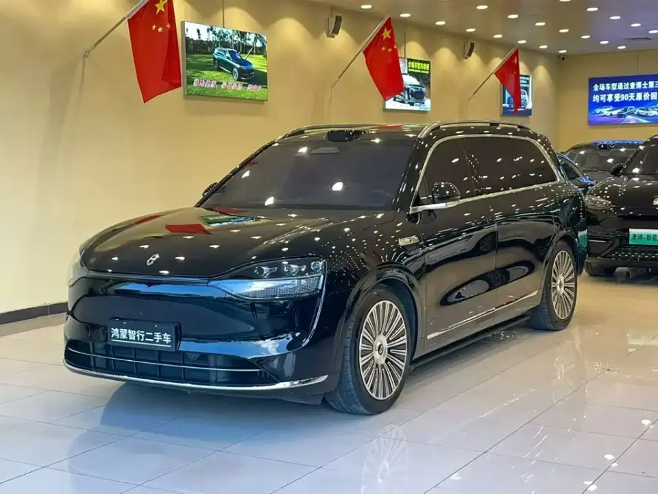AITO Wenjie AITO M9 Extended Range Ultra 52kWh 6-Seater 2025
