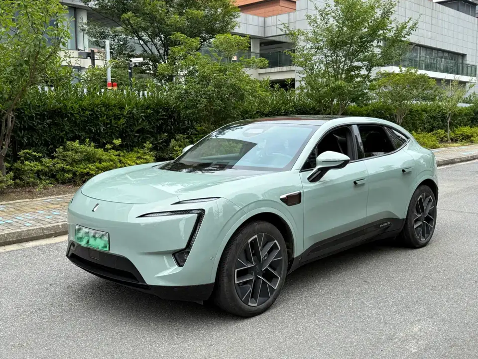Avatr 11 Long Range Single Motor 5-Seater 2023