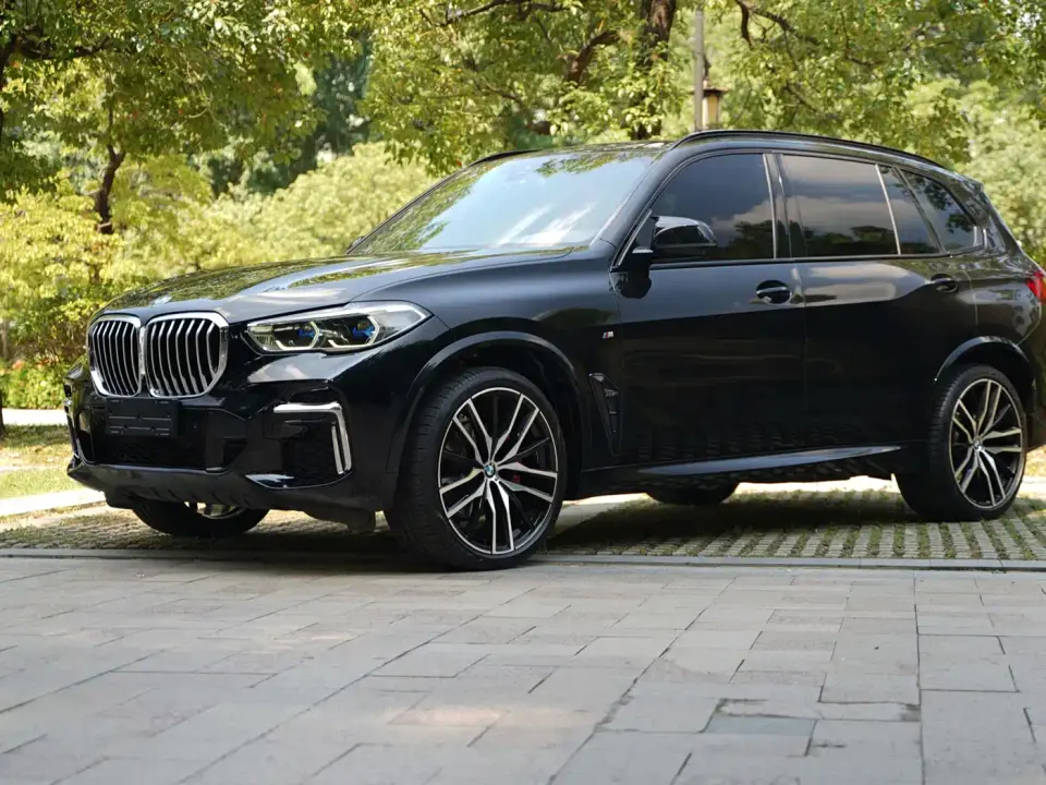 BMW X5 Model xDrive 40Li M Sport Package 2023