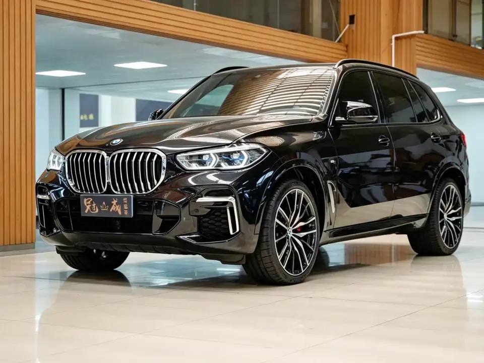 BMW X5 Model xDrive 40Li M Sport Package 2023