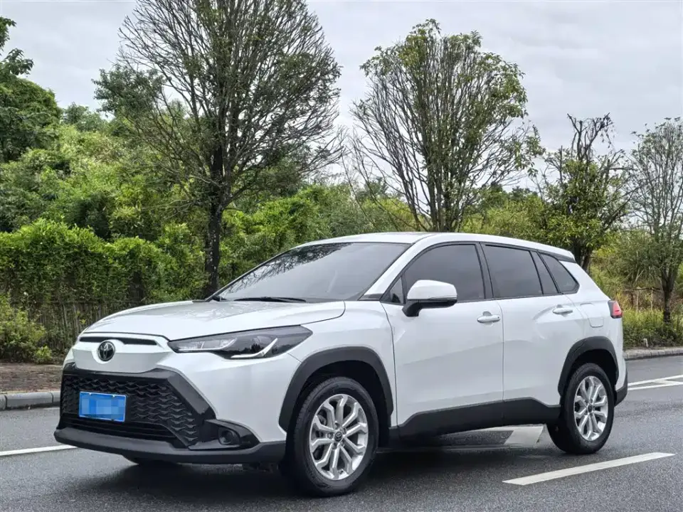 Toyota Frontlander 2.0L CVT Elite 2023