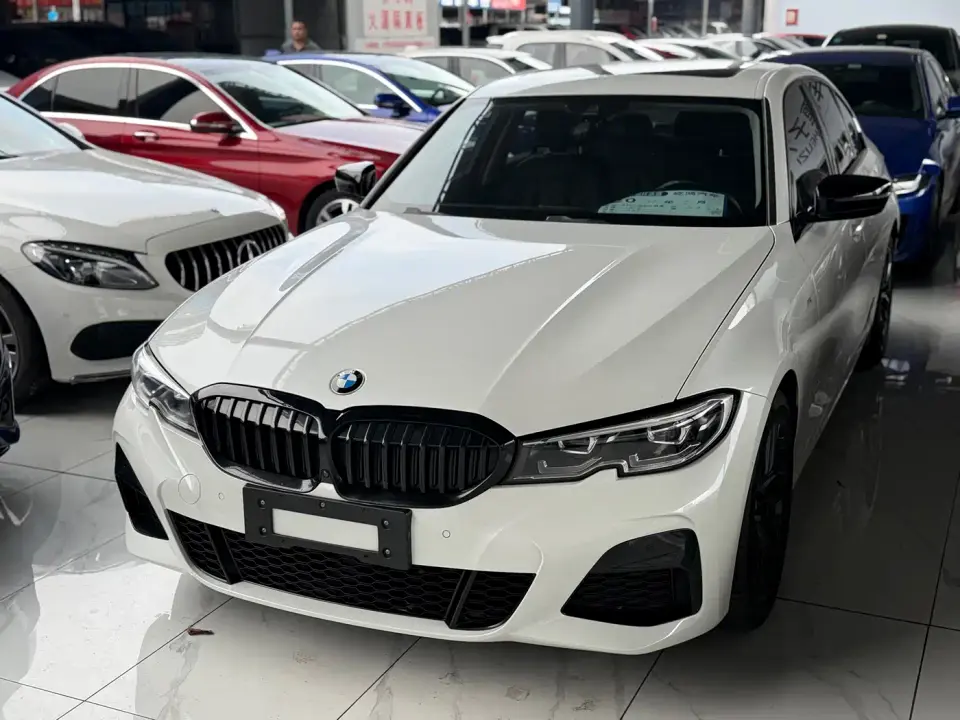 BMW 3 Series 325i M Sport Night Edition 2021