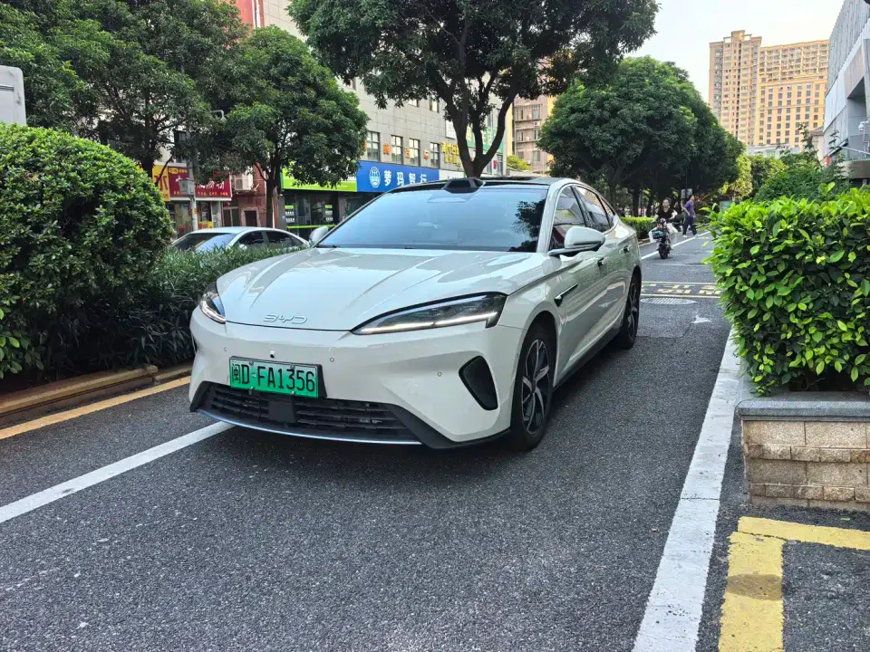 BYD Seal 07 DM-i DM-i 1.5T 230km Flagship 2026