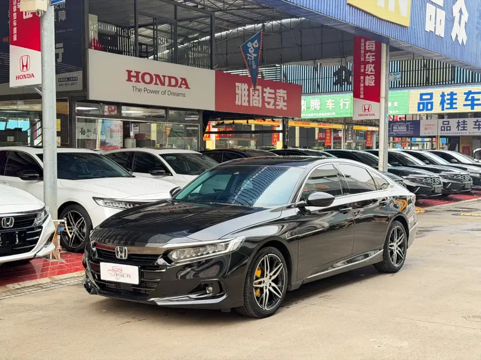 Honda Accord 260TURBO Phantom Night Premium 2023