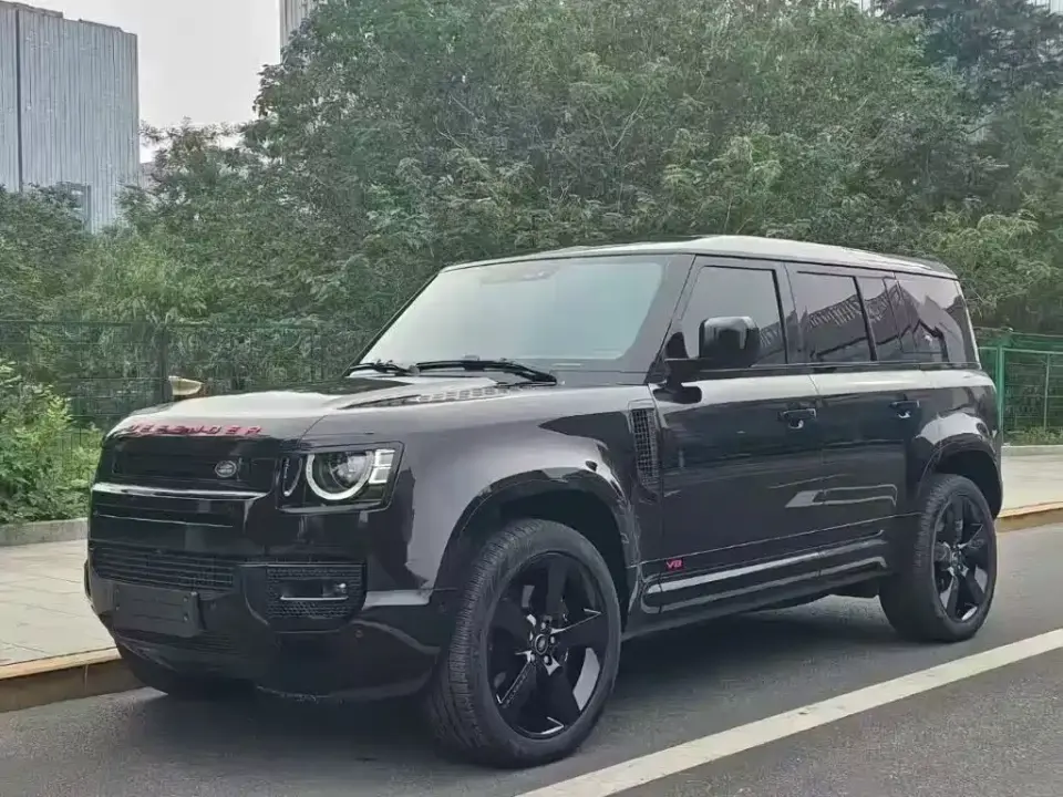 Land Rover Defender Facelift 110 5.0T V8 2023