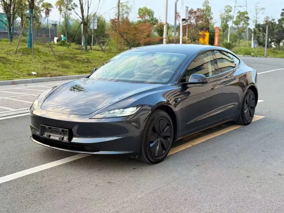 Tesla Model 3 Rear-Wheel Drive 2024