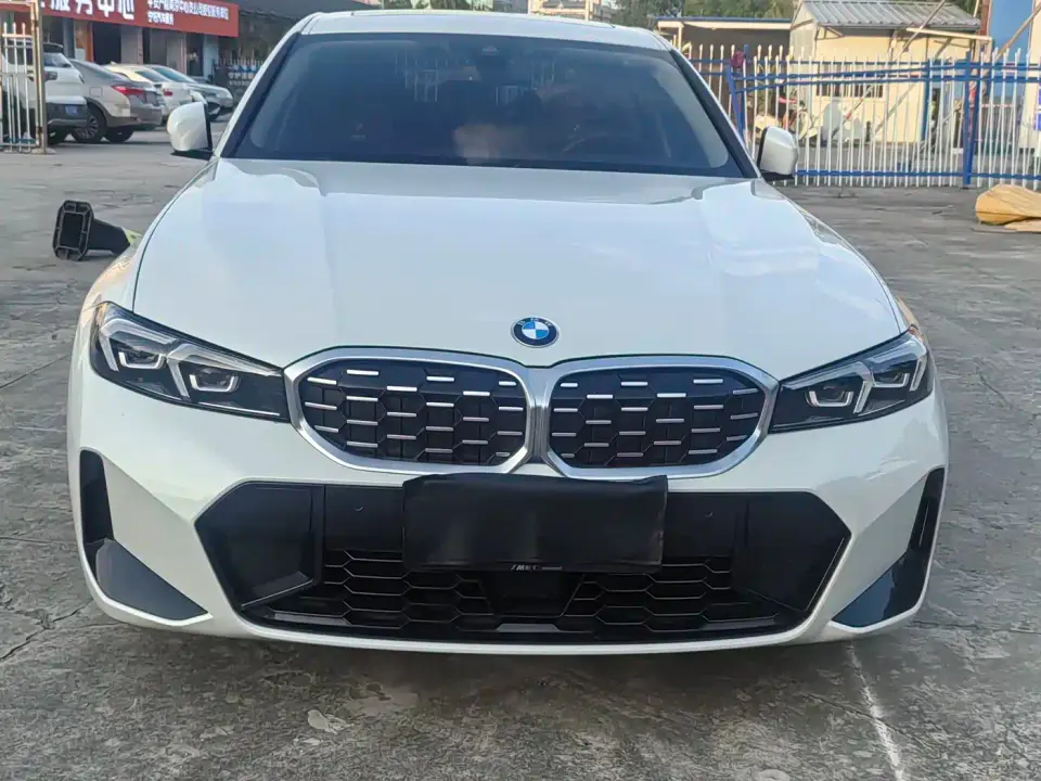 BMW 3 Series 325Li M Sport Package 2025