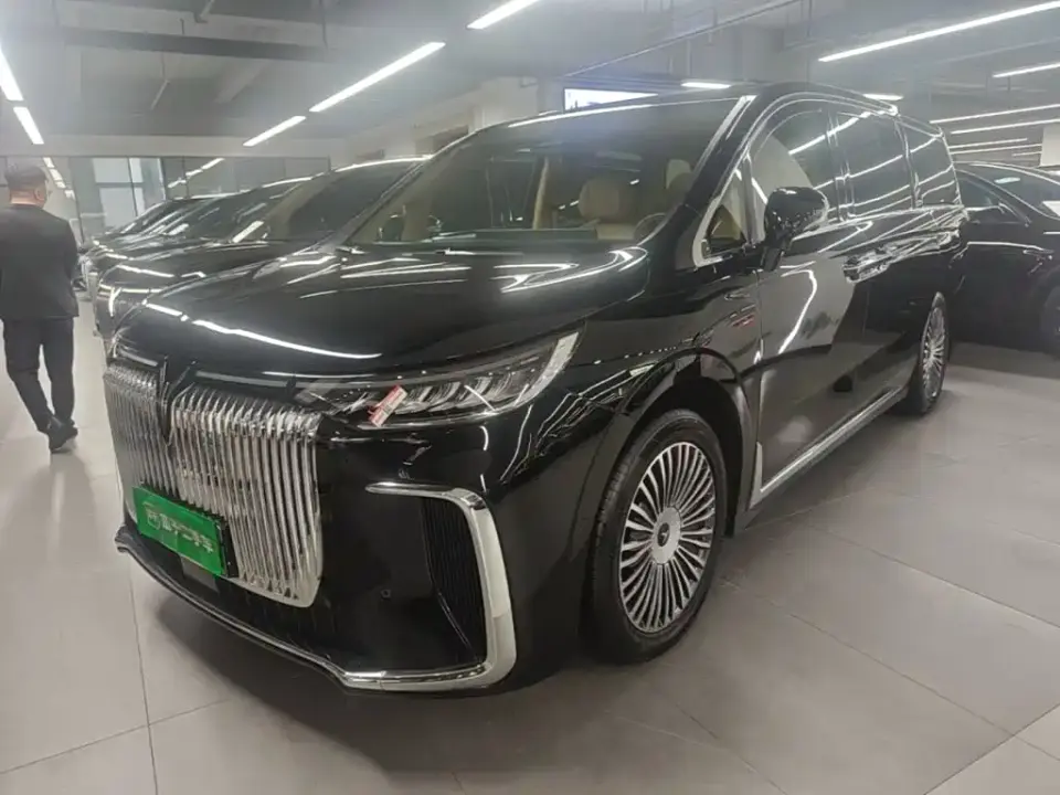 Voyah Auto Voyah Dreamer PHEV AWD Excellent Kunpeng Edition 2026