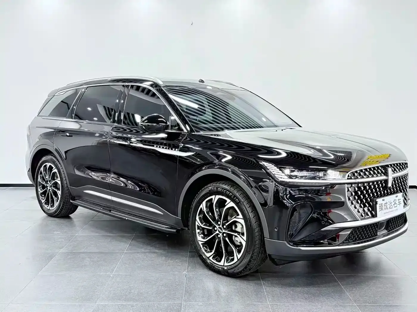 Lincoln Nautilus 2.0T 4WD Prestige Edition 2023 — фото 2