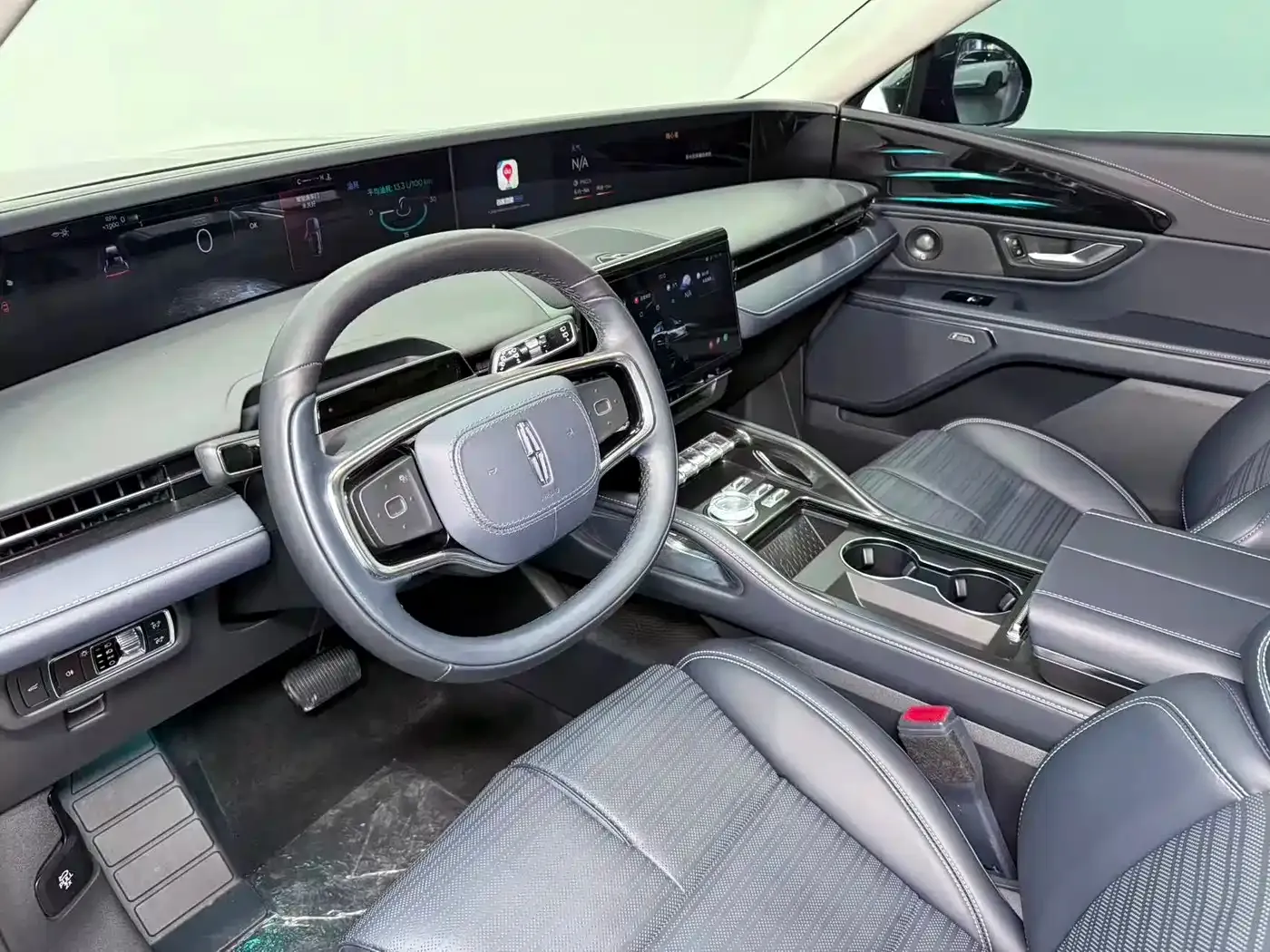 Lincoln Nautilus 2.0T 4WD Prestige Edition 2023 — фото 9