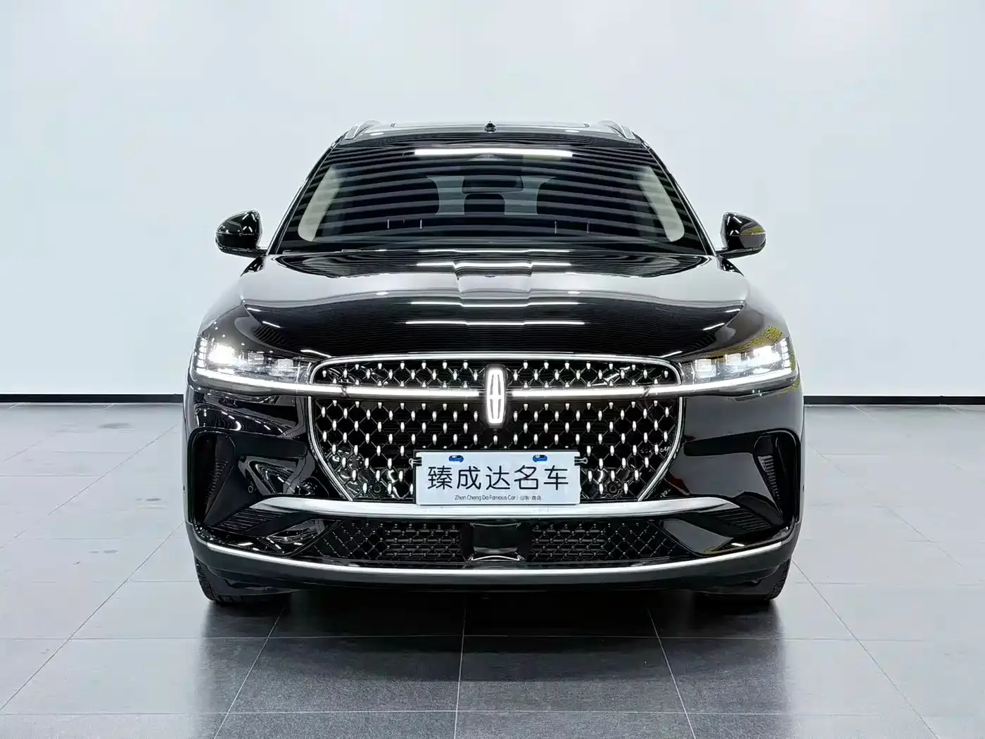 Lincoln Nautilus 2.0T 4WD Prestige Edition 2023 — фото 3