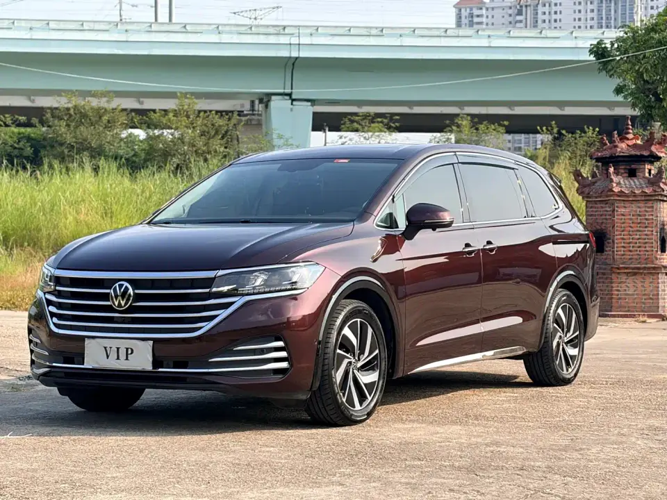 Volkswagen Viloran 330TSI Luxury Edition 2020