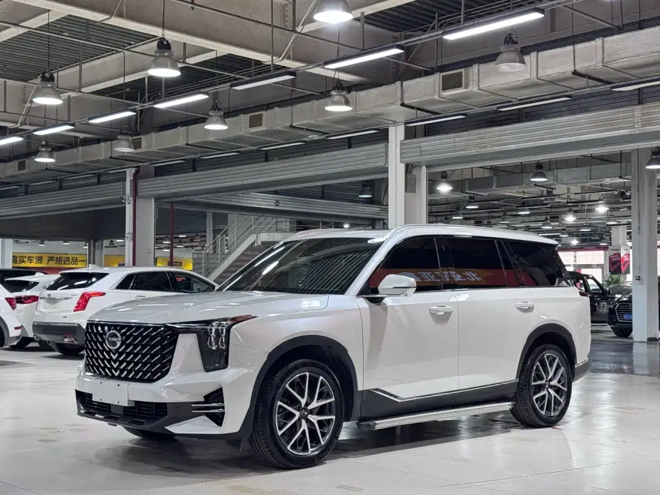 GAC Trumpchi GS8 Navigator Series 2.0TGDI 2WD Luxury Smart Connect Edition 2024