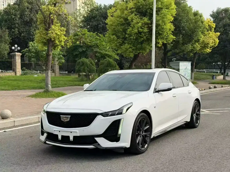 Cadillac CT5 28T Platinum Sport 2022