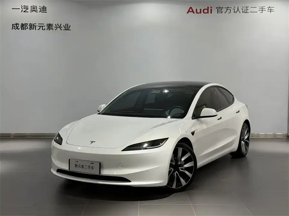 Tesla Model 3 Long Range All-Wheel Drive 2024