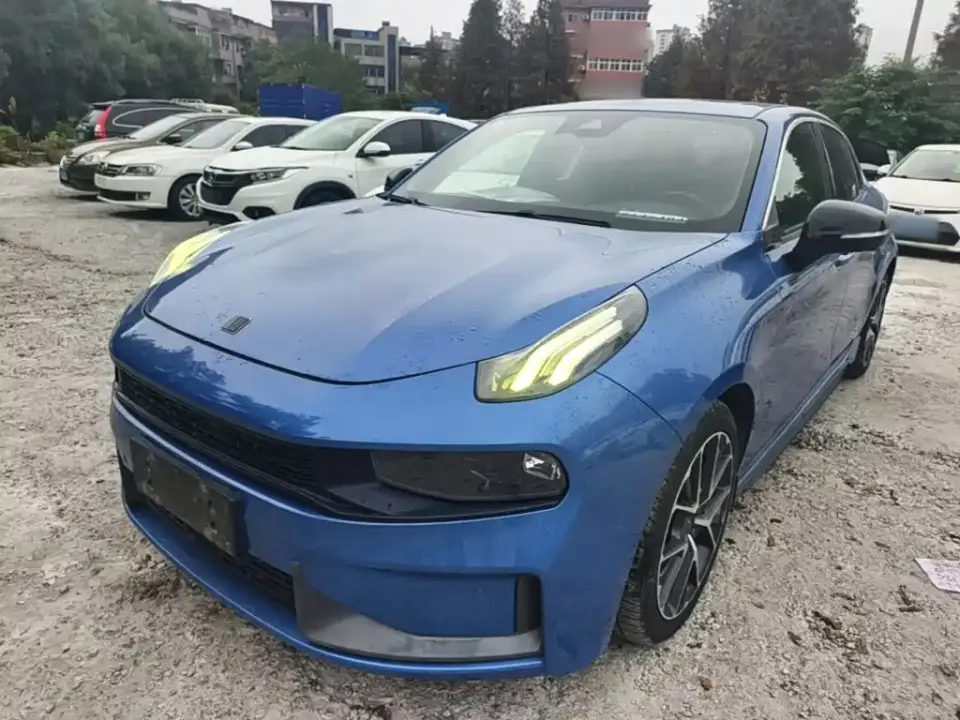 Lynk & Co 03 1.5TD DCT Power Pro Version China V 2019