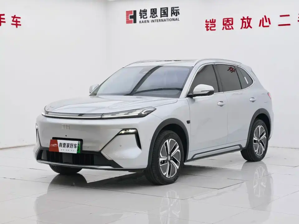 Geely Galaxy Galaxy Starship 7 EM-i Model 120km Voyage+ Edition 2026