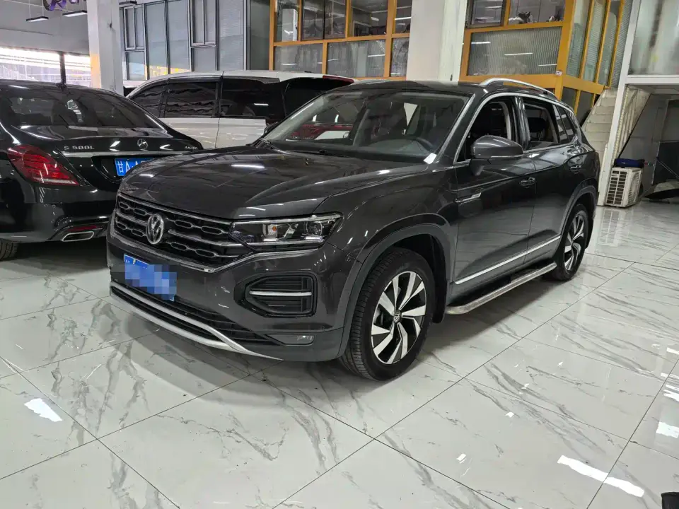 Volkswagen Tayron 330TSI 2WD Luxury Smart Connect Edition 2021