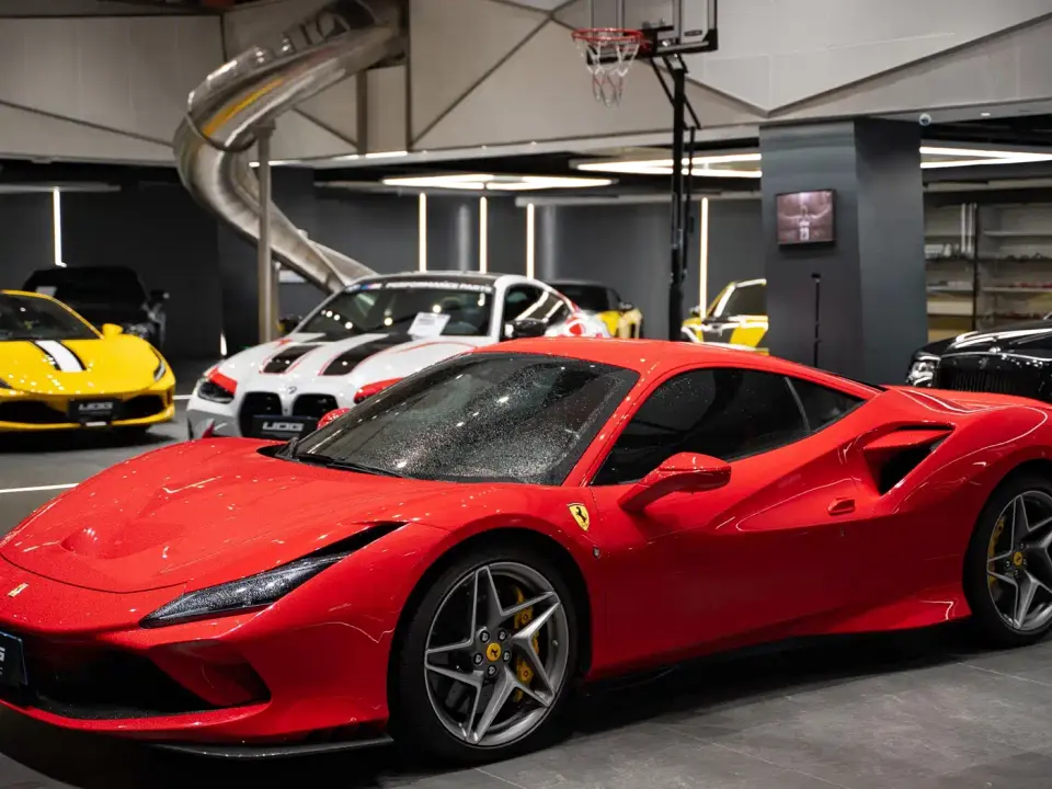 Ferrari F8 Tributo 3.9T V8 2020