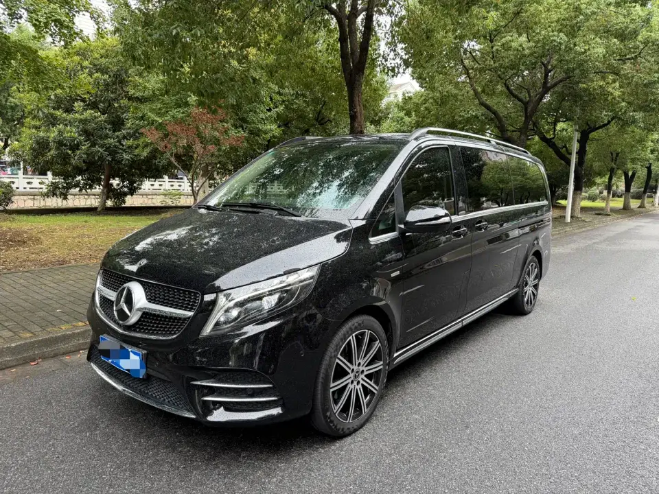 Mercedes-Benz V-Class V 260 L Long Wheelbase Luxury Edition 2024