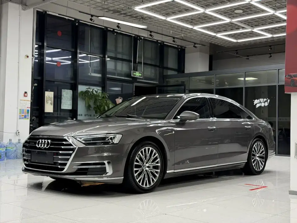 Audi A8 A8L 50 TFSI quattro Comfort 2020