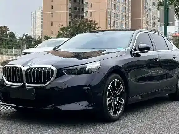 BMW 5 Series 530Li Leading M Sport Package 2026