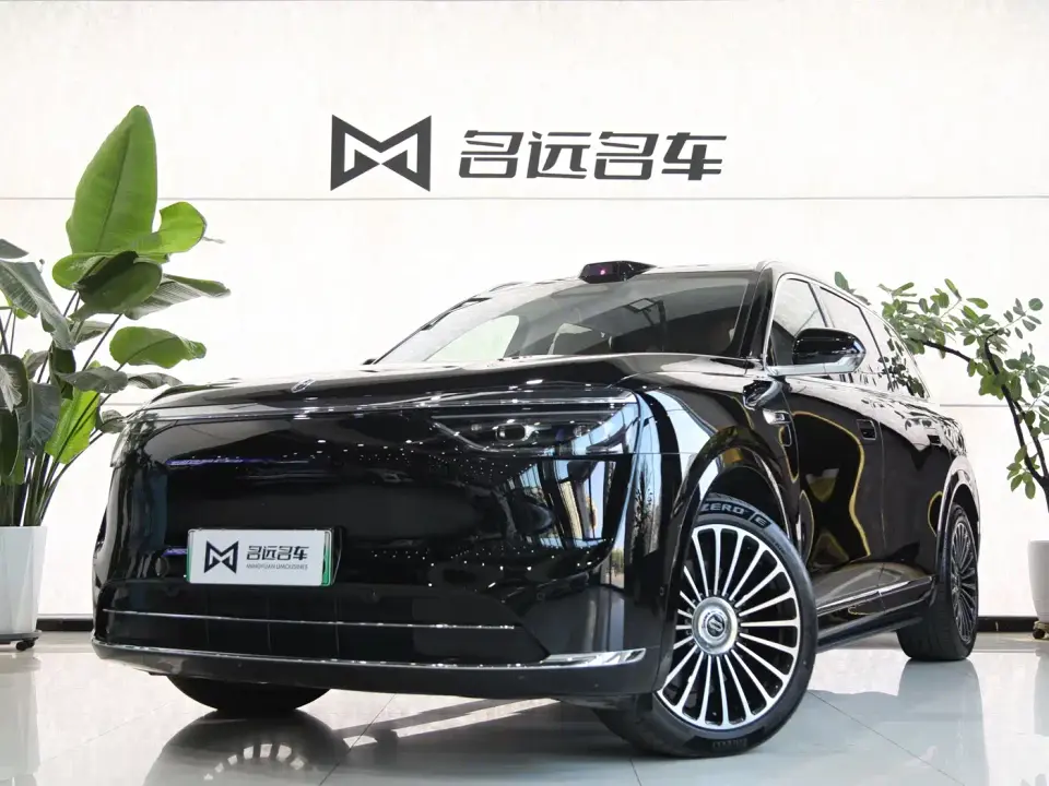 AITO Wenjie AITO M8 Extended Range Ultra 53.4kWh 6-Seater 2025