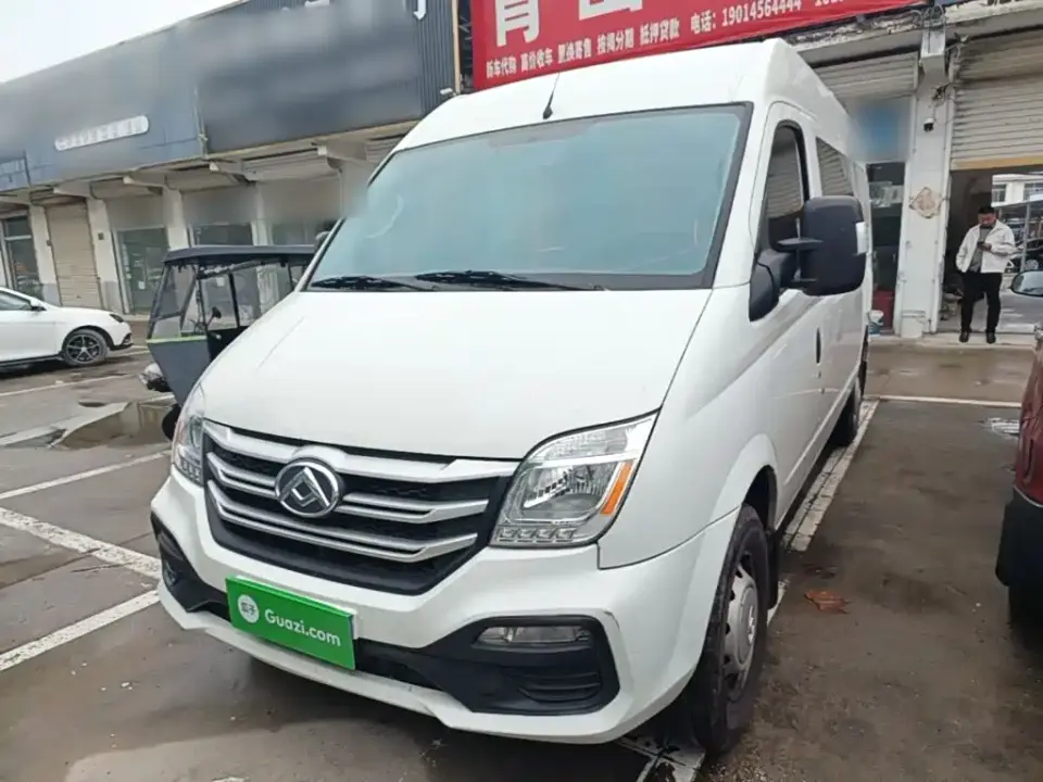 SAIC Maxus Xintu V80 2.0T Manual Classic Aoyun Long Wheelbase Medium Roof 6/7/8/9 Seats 2025