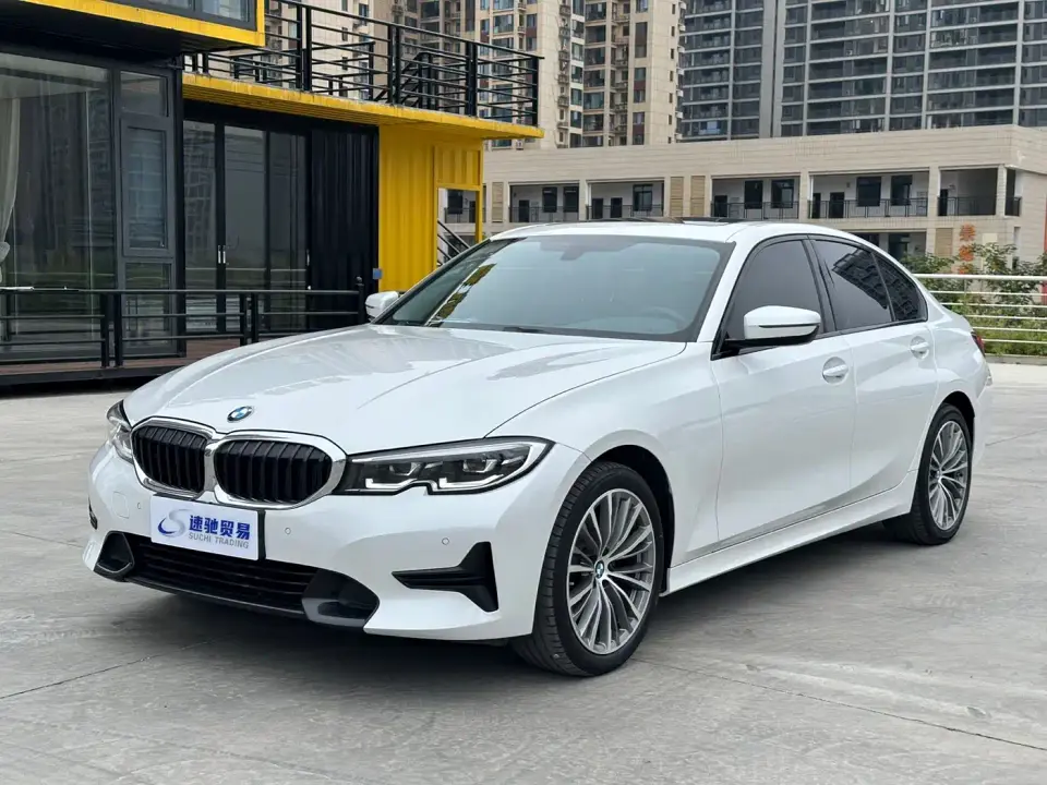 BMW 3 Series 320i Sport Package 2022