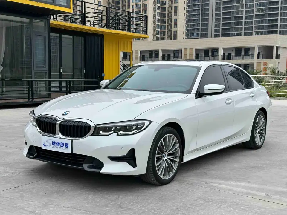 BMW 3 Series 320i Sport Package 2022