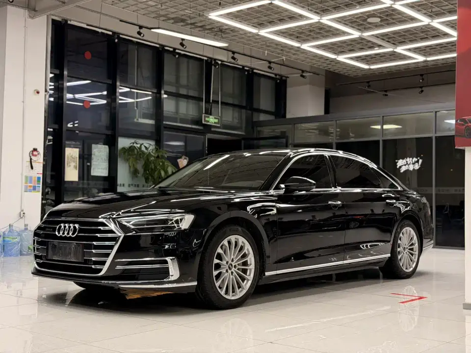 Audi A8 A8L 50 TFSI quattro Comfort 2021