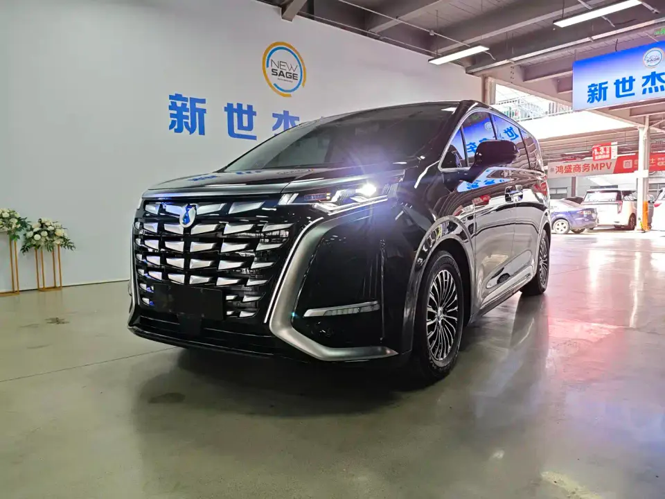 Denza D9 DM-i 980 AWD Prestige 2024