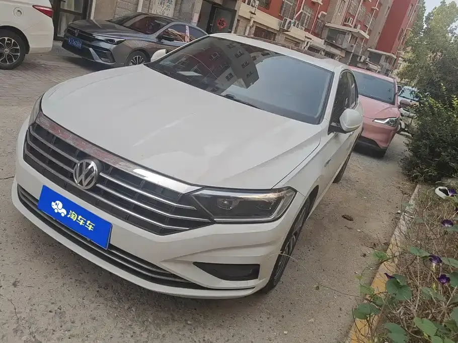 Volkswagen Sagitar 280TSI DSG Surpassing Edition 2022