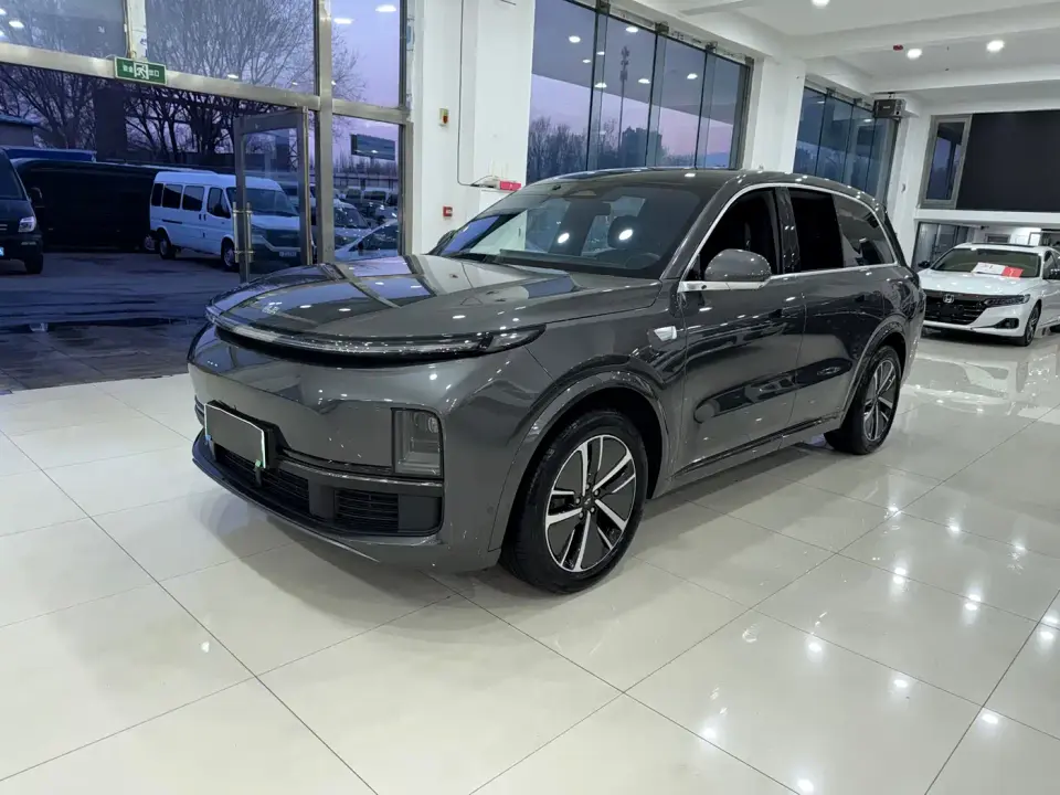 Li Auto Li L8 Pro 2024