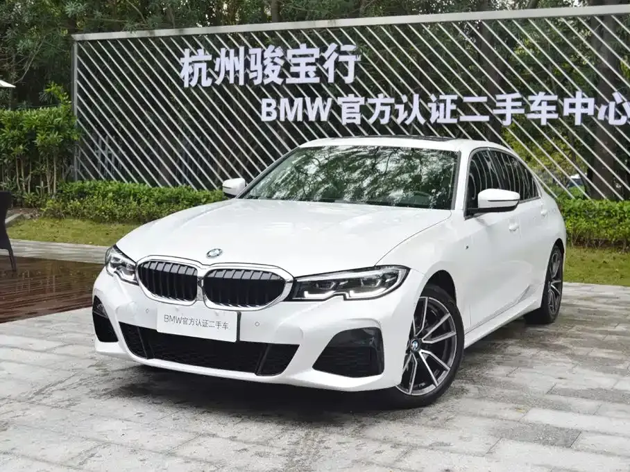 BMW 3 Series 325Li M Sport Package 2021