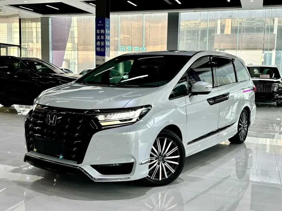 Honda Elysion 2.0L e:HEV Luxury Edition 2024