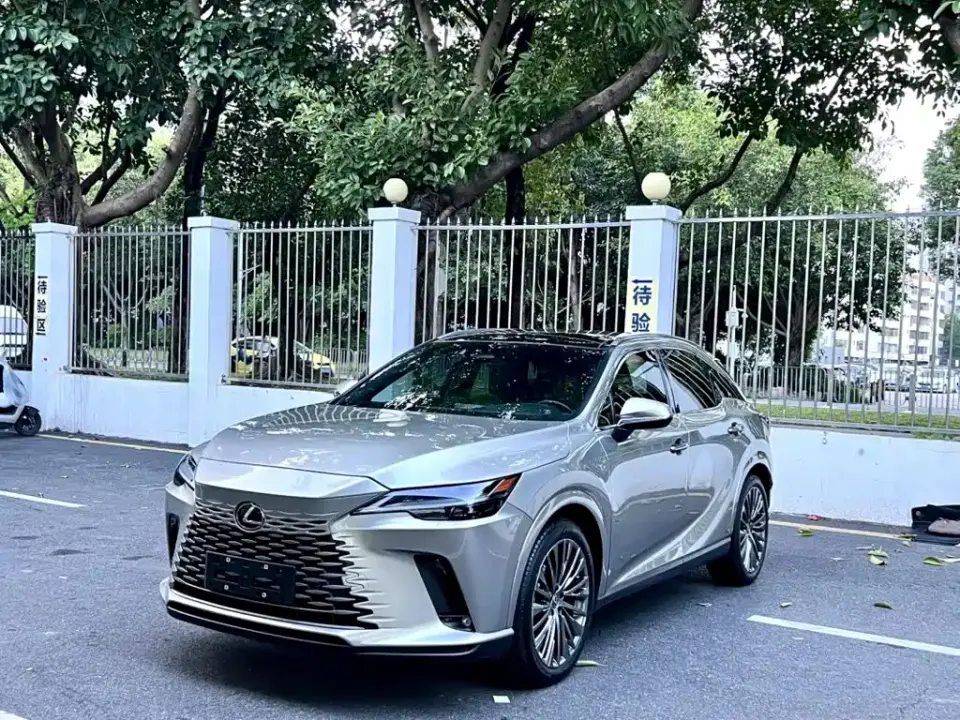Lexus RX 350h 4WD Pure Edition 2024