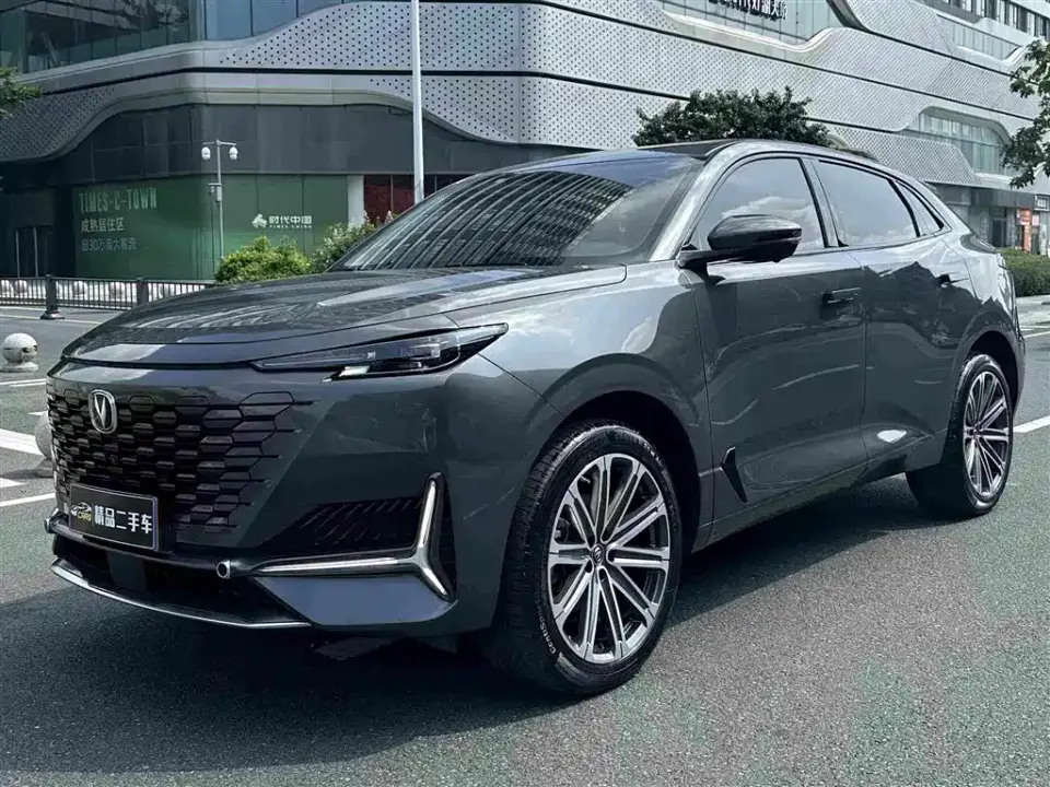 Changan UNI-K 2.0T FWD Joy Leader 2023