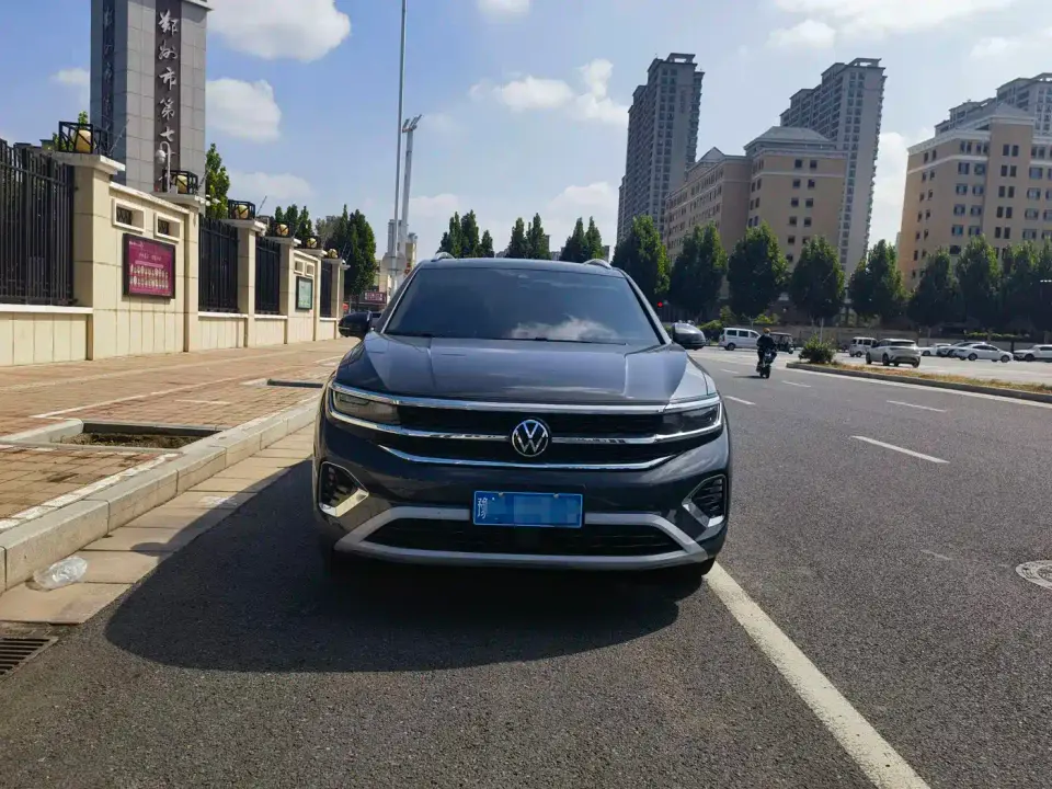 Volkswagen Talagon 380TSI 4WD Premium Comfort Pro Edition 6-Seater 2024