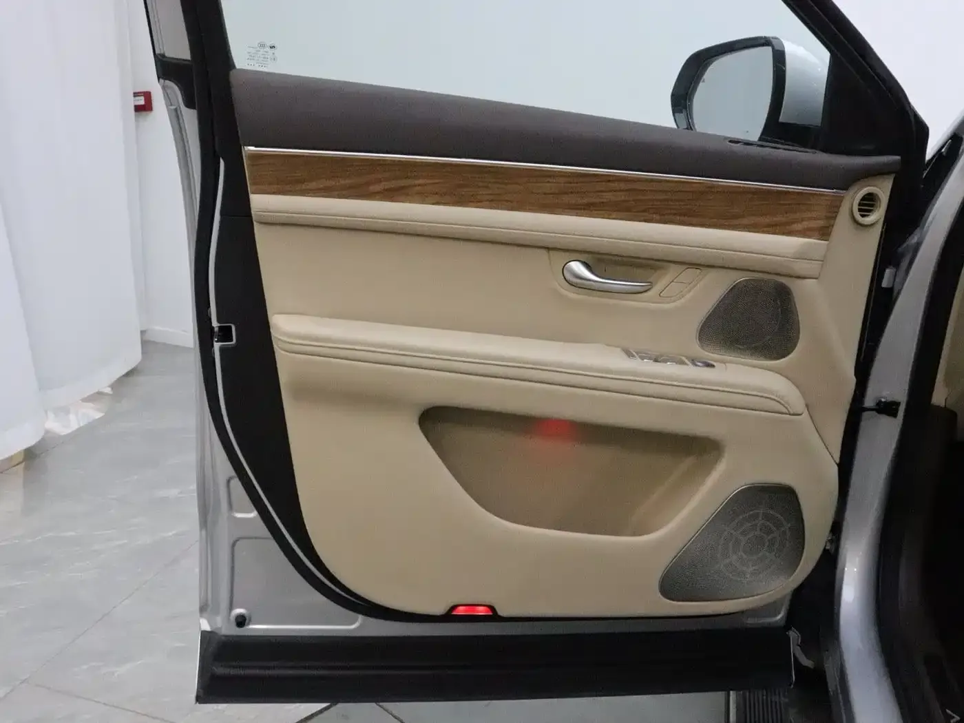 AITO Wenjie AITO M7 1.5T RWD Plus 5-Seater 2023 — фото 10