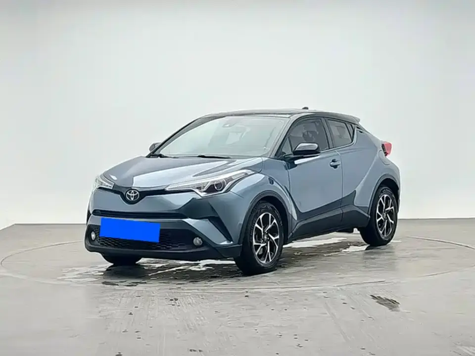 Toyota C-HR Model 2.0L Leading 2021