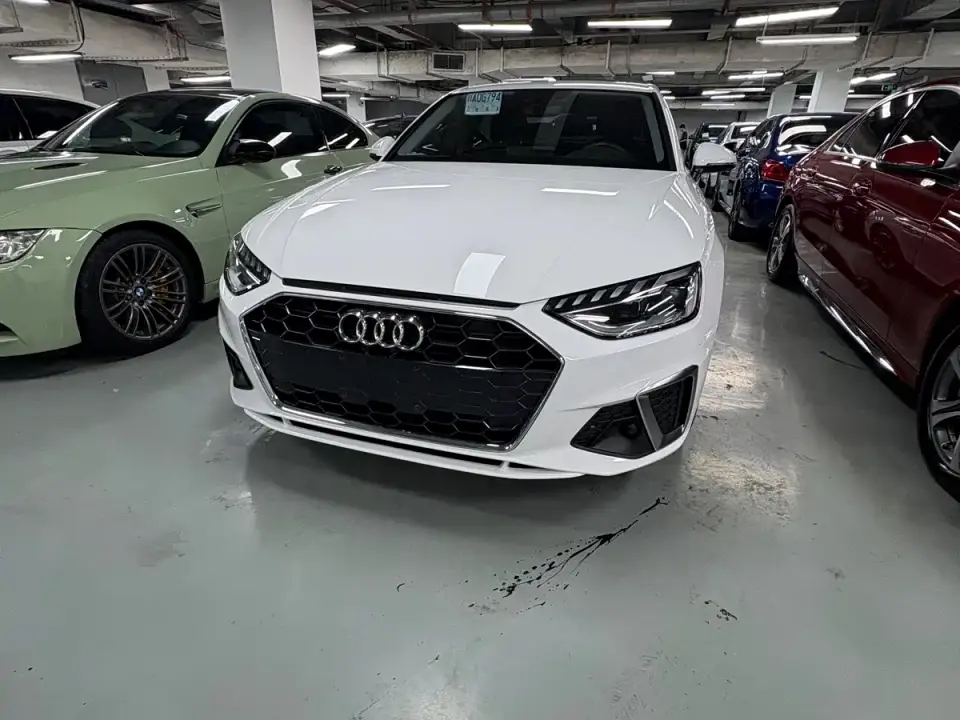 Audi A4L 40 TFSI Premium Life Edition 2021