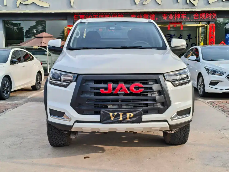 JAC T8 2.0T Diesel 2WD Luxury Standard Cab HFC4DB2-2E 2021